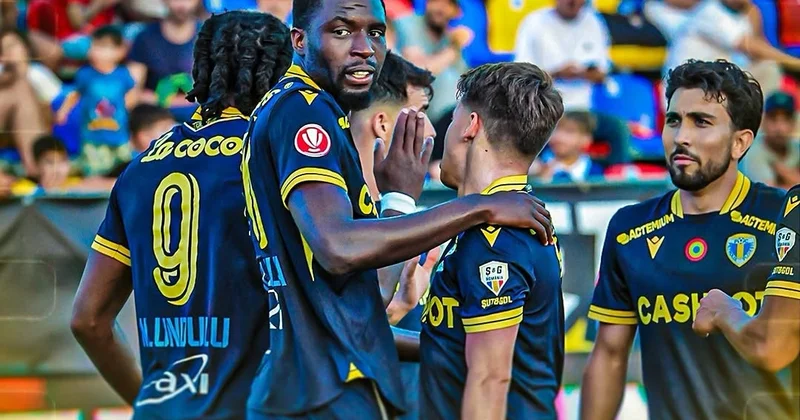 Rumıniyada azərbaycanlı futbolçunun komandasından qələbə