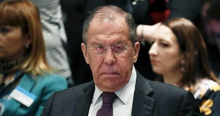 Lavrov: Ukraynanı daha sərt vuracağıq, məhv edəcəyik