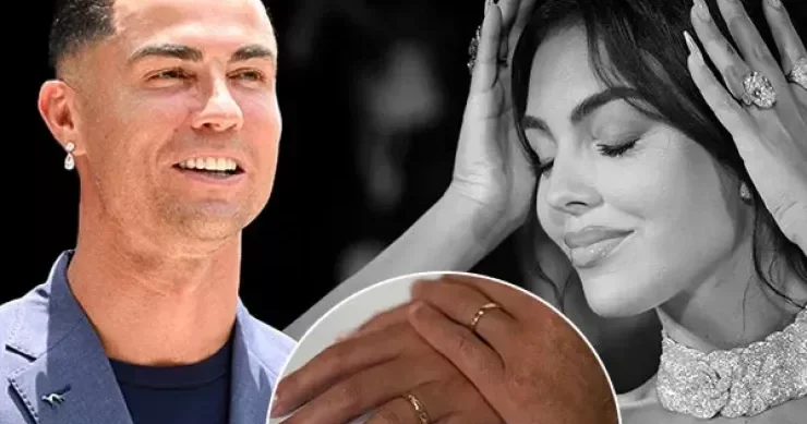 Ronaldo evlənəcəyini anasına toydan 30 saniyə əvvəl deyib