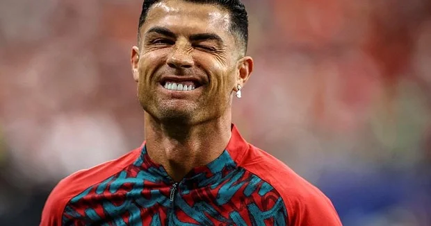 Ronaldo toy sonrası imicini DƏYİŞDİ