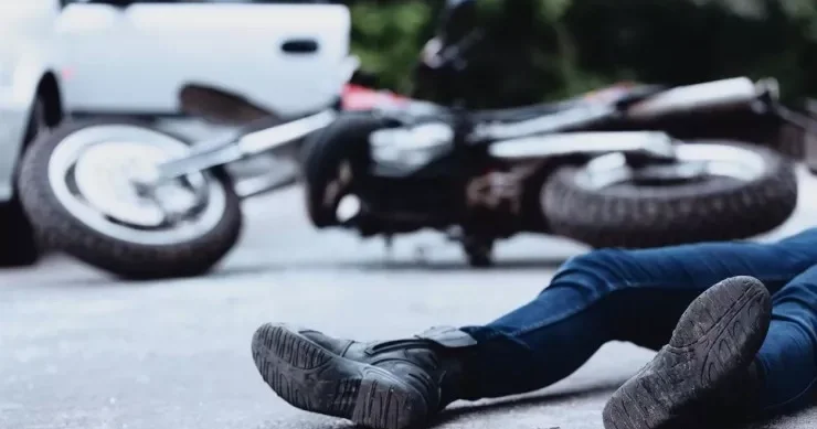 Mingəçevirdə motosiklet piyadanı vurdu