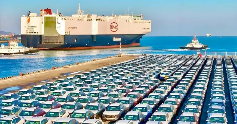 Çin avtomobillərini daşımağa gəmi çatmır Avropa ŞOKDA
