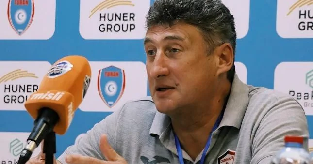 "Komandada böyük potensial gördüm" Kaxaber Sxadadze
