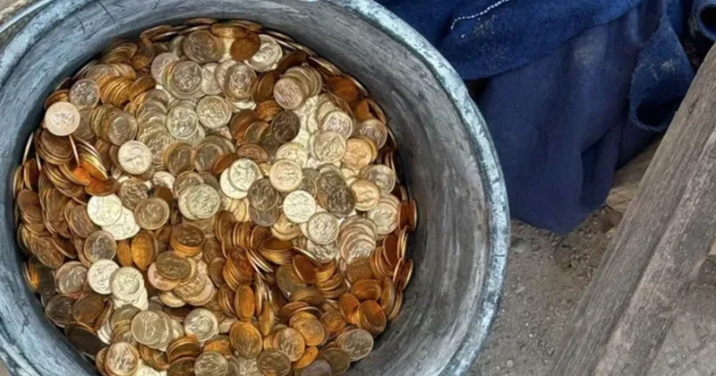 Təmir zamanı divarın içindən 9 milyonluq qızıl çıxdı ŞOK TAPINTI