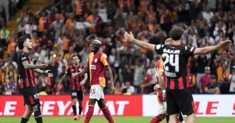 Qalatasaray mövsümün ilk matçında debütantla bacarmadı VİDEO