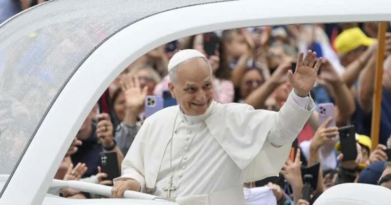 Papa Leo 70 illik yubileyini qeyd edir