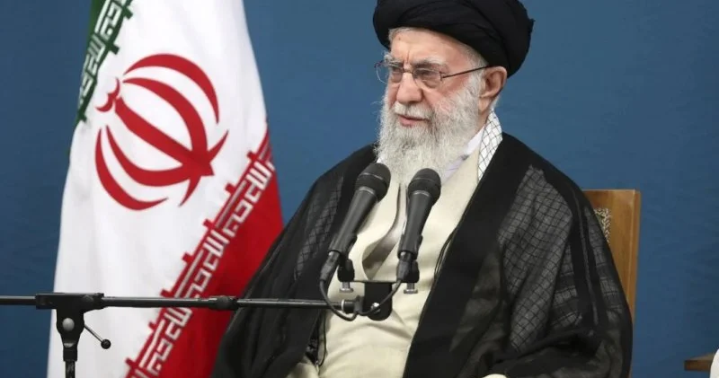 Mossad İran xalqını Xameneiyə qarşı ayağa qalxmağa səsləyib
