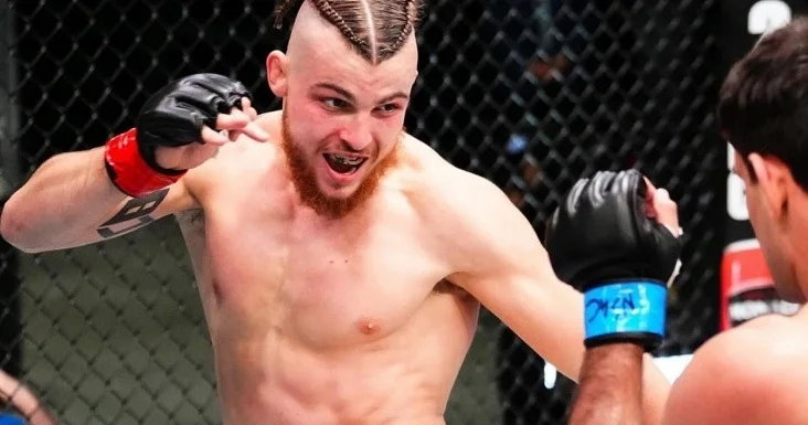 MMA döyüşçüdən komanda yoldaşı üçün qeyri adi xahiş