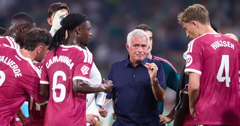 Real Madrid in 600 milyon avroluq qızıl ehtiyat oyunçular skamyası