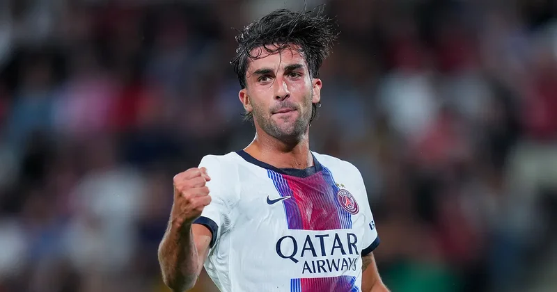 Yeni transfer İbrahimoviçin uğurunu təkrarladı