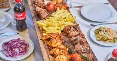 Kababla soyuq Cola içənlərin öd yolları məhv olur