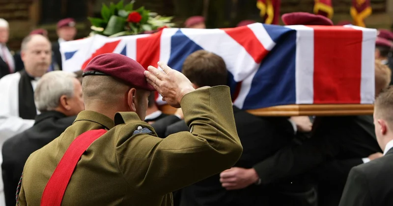 Britaniya hərbçisi Ukraynada yol qəzasında ölüb