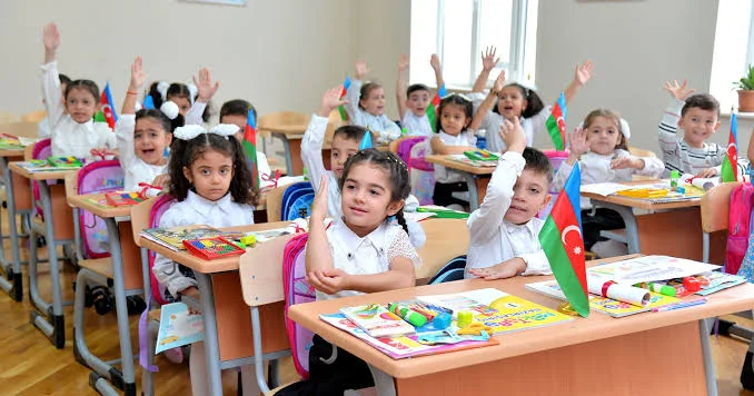 Bakı məktəblərinə gedəcək şagirdlərin sayı AÇIQLANDI