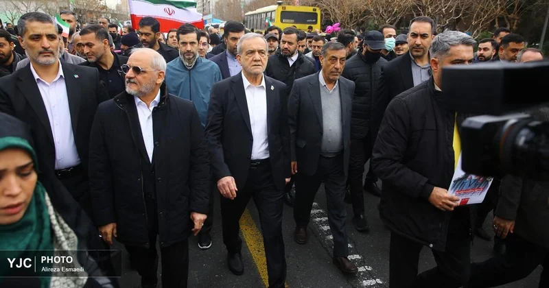 İranda qalmaqal: Pezeşkian Hörmüzdəki hücumdan xəbərsiz olub