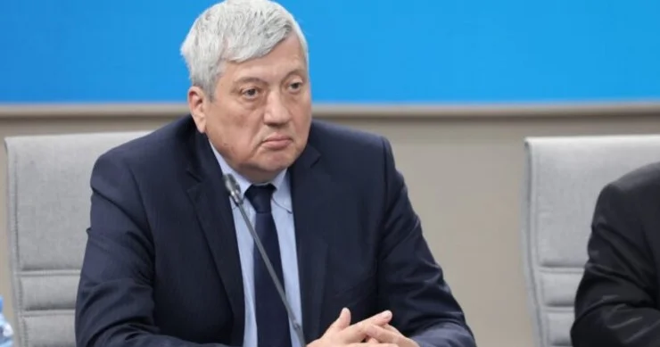 “AĞ SƏHİFƏLƏR” İRƏVANI QARIŞDIRDI... Sabiq nazir maraqlı faktları açıqladı