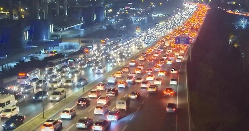 Bakı tıxacından necə qurtula bilərik?