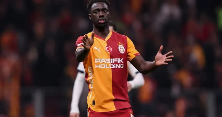 Qalatasaray ın müdafiəçisini Əl Nəsr istəyir