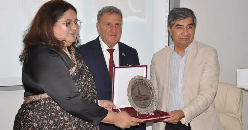 Bədirxan Əhmədli: Azərbaycan Pakistan ədəbi əlaqələrinin inkişafı istiqamətində yeni layihələr reallaşdırılacaq