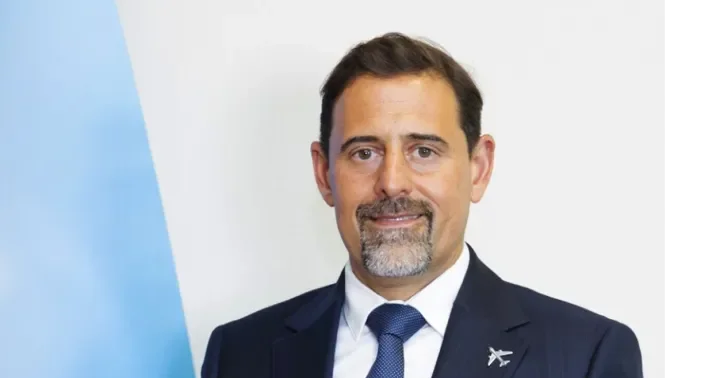 AZAL a 30 illik beynəlxalq təcrübəsi olan rəhbər gətirildi