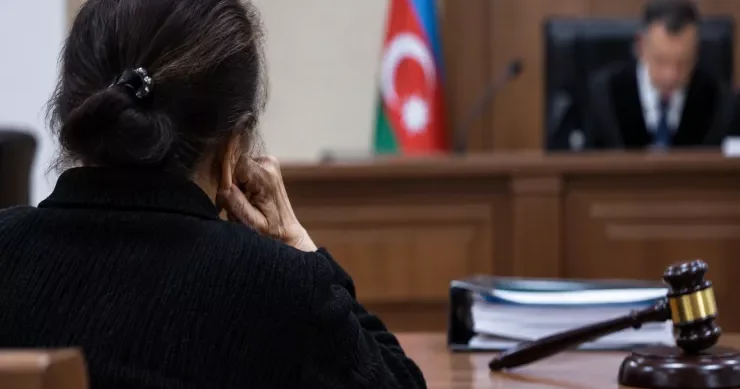 Əfvə düşən 74 yaşlı qadına 7 il həbs istənildi