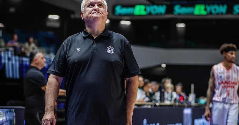 Эрхан Токер: Во второй половине встречи мы немного выпали из игры