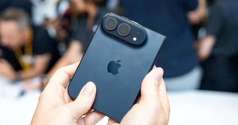 “iPhone Duo”nun qiyməti 8 min manat oldu
