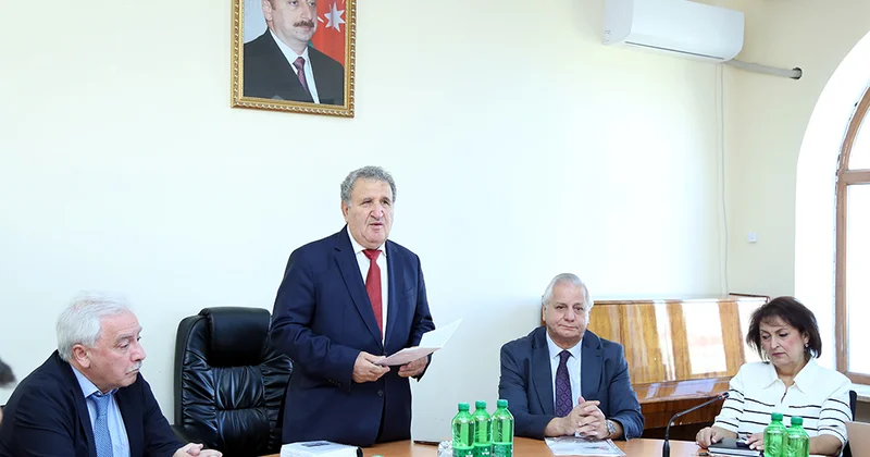 AMEA da “Azərbaycan Respublikasında müasir konstitusionalizm və suverenliyə yeni baxış” mövzusunda beynəlxalq elmi konfrans keçirilib