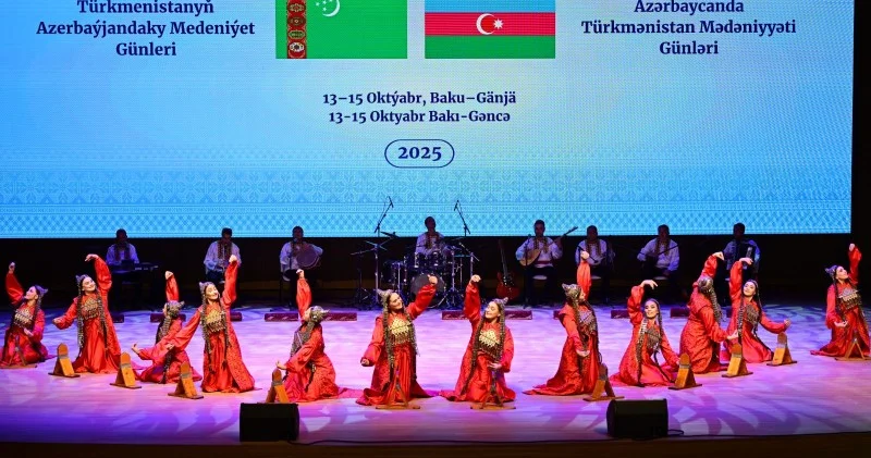 Türkmənistan Mədəniyyəti Günlərinə həsr olunmuş möhtəşəm konsert proqramı FOTOLAR