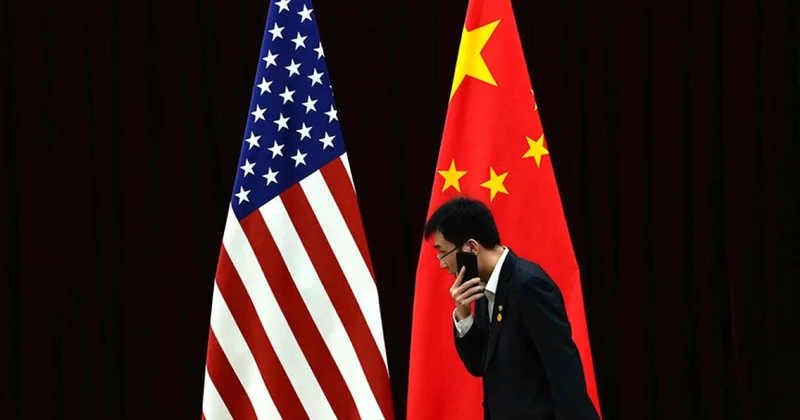Америке нужно быть осторожной с Китаем считает Трамп
