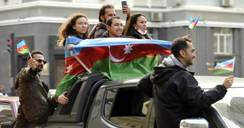 Vətənə sevgi ilə böyüyən gənc nəsil