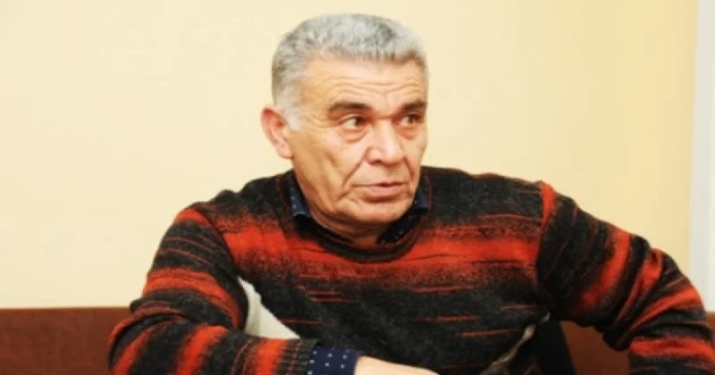 Dəlixanadan qaçıb Hüseyn Cavid i taksiyə mindirən Əlisəmid Kür Rafiq Tağıya nə demişdi?