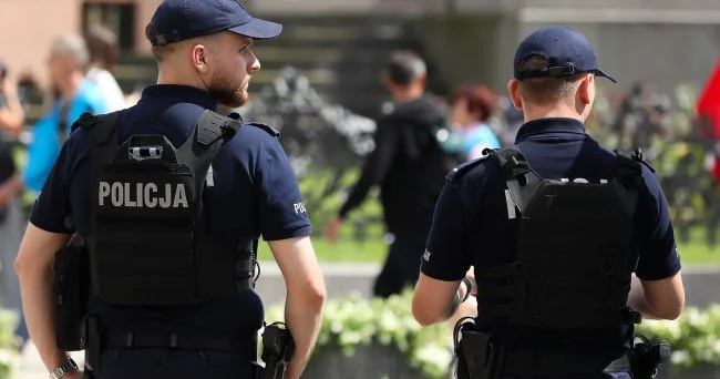 Polşada iki rusiyalı casusluq və “ölümcül paket” göndərmək ittihamı ilə mühakimə olunacaq