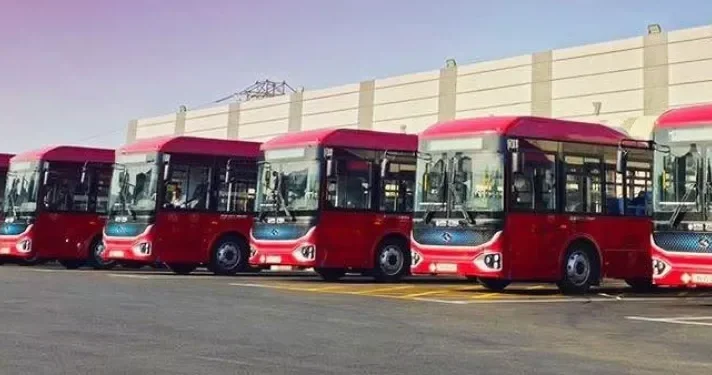 На бакинский маршрут выведены новые автобусы ФОТО
