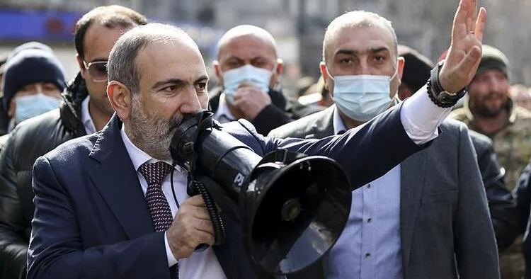 Ermənistanda yeni müxalifət yaranır “Bizim yol” Paşinyanı devirə biləcək?