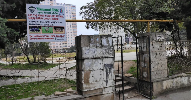 Keçmiş nazir “Məhsul”dakı bərbad vəziyyətdən yazdı “Stadion xəstəlik və təhlükə mənbəyinə çevrilib...” (FOTO)