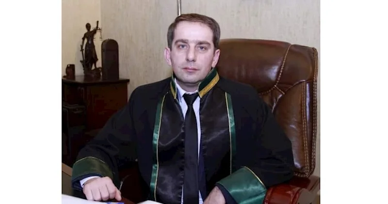 “Deputatın partiyadan çıxarılması hüquqi baxımdan mümkündür, lakin şəffaflıq və əsaslandırma vacibdir”