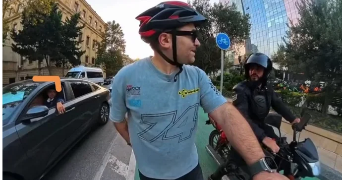 Aparıcı İlkin Həsəni Bakıdakı velosiped yollarında skuterlə bloq çəkdi VİDEO