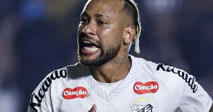 Neymar karyerasını A Seriyasında davam etdirməyə hazırdır