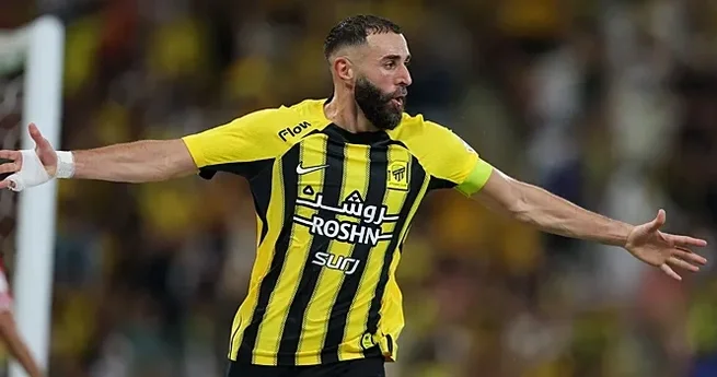 Fənərbağça Benzema ilə maraqlanır