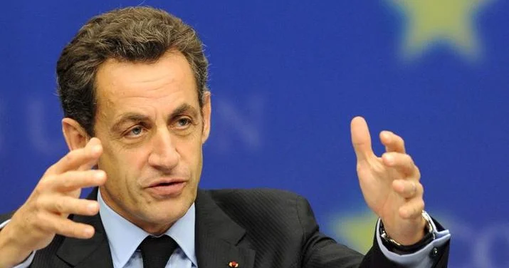 Sarkozi cəzasını Sante də çəkəcək