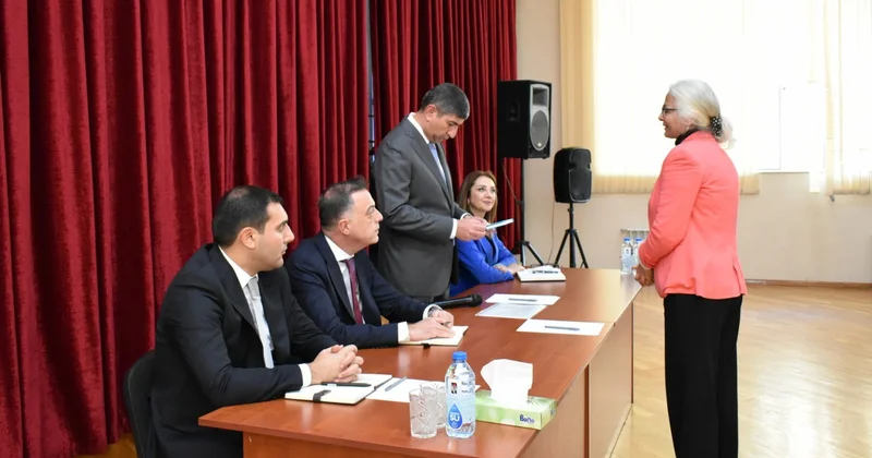 İcra başçısı Yasamal sakinlərini dinlədi FOTOLAR