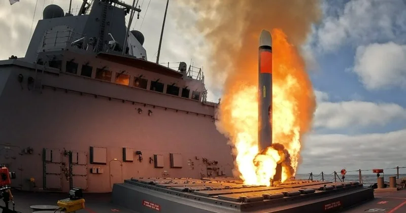 ABŞ Kiyevə az Tomahawk verəcək, çünki özü müharibəyə hazırlaşır FT