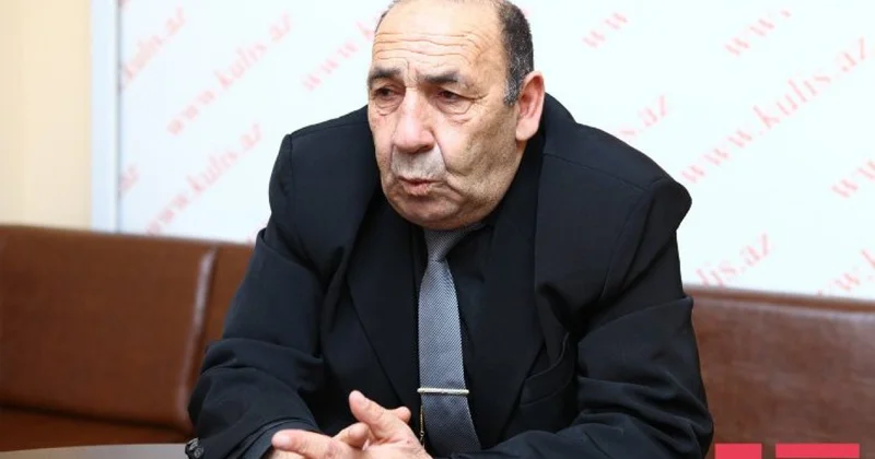 Qızara qızara almışam “beş”lərimi... Günün şeiri