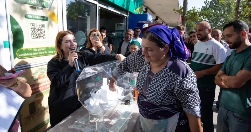 OBA regionlarda alış verişi bayrama çevirir: Qonşularına hədiyyə qazandırır (FOTO/VİDEO)
