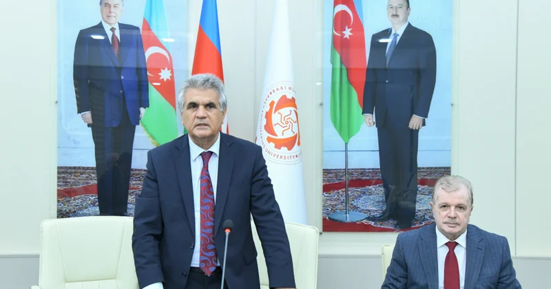 BMU da elmi fəaliyyətin gücləndirilməsinə dair seminar keçirilib