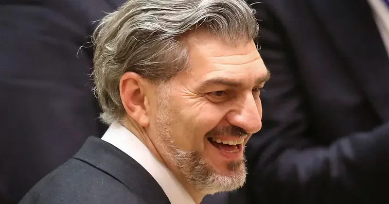 Gürcüstan Prezidenti məhkum edilmiş şəxsləri əfv etdi