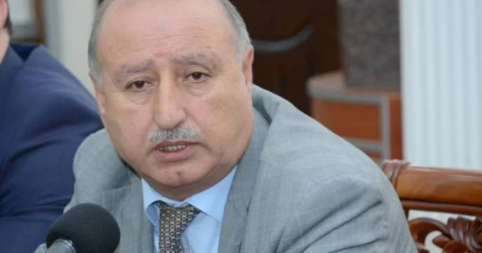 “Hələ dövlət xəzinəsinin tam formalaşmadığı bir durumda onun başçılığıyla Azərbaycan hökuməti böyük işlər gördü...”
