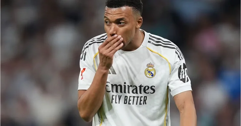 Mbappe və anası korrupsiya qalmaqalında: polis hər ikisini dindirib