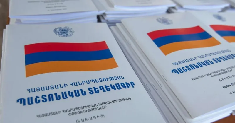 В партии Пашиняна обсудили проект новой конституции