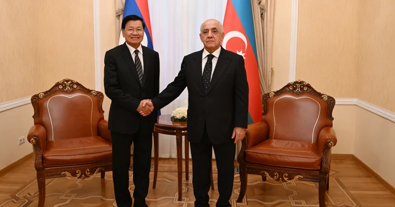 Baş nazir Əli Əsədov Laosun Prezidenti Thonqlun Sisulitlə görüşüb